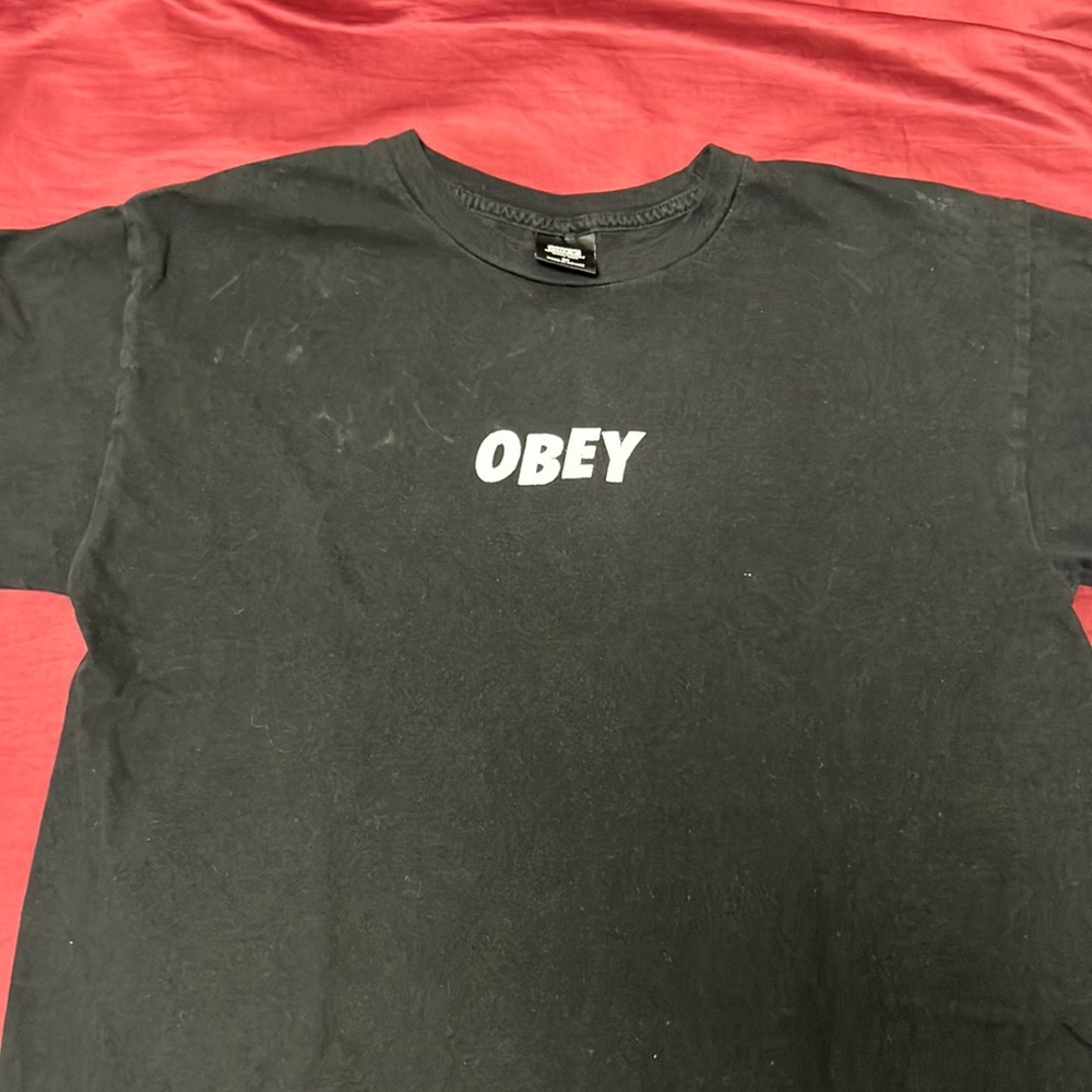 OBEY MEDIUM